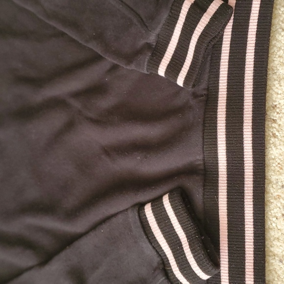 FILA Crewneck - Picture 3 of 5